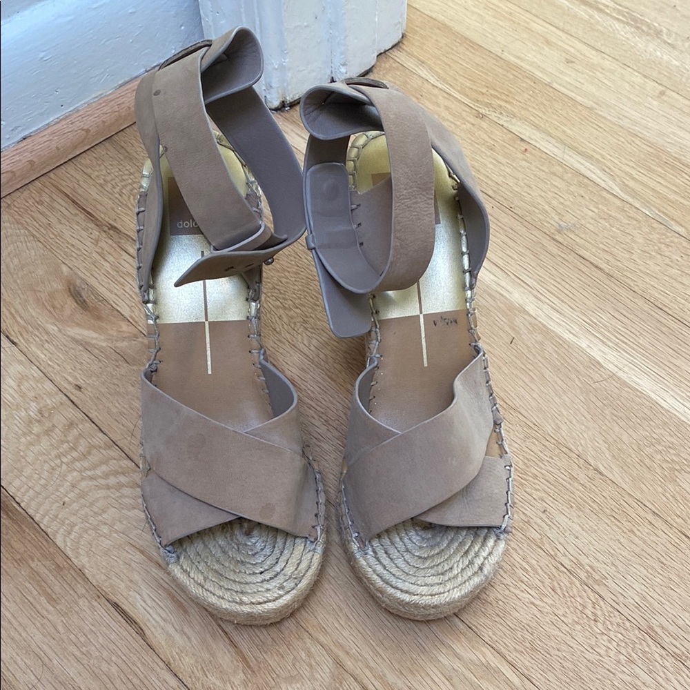 Dolce Vita espadrilles